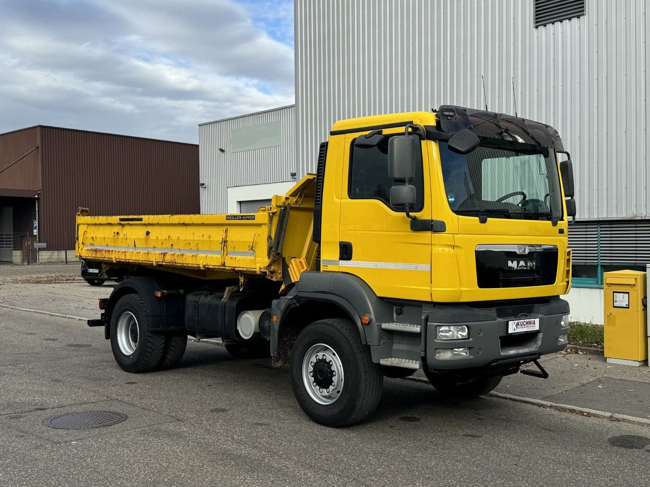MAN TGM 18.340 4x4 ALLRAD MEILLER 3-S Kipper AHK - 덤프트럭 : 사진 3 MAN TGM 18.340 4x4 ALLRAD MEILLER 3-S Kipper AHK - 덤프트럭 : 사진 3