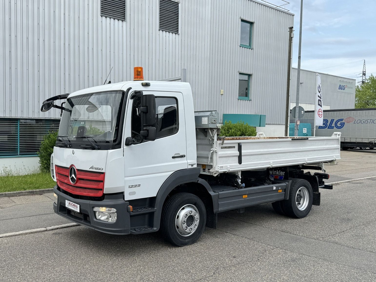 Mercedes-Benz Atego 1223 K Dreiseitenkipper 2xAHK 3-Sitze E6 - 덤프트럭 : 사진 2 Mercedes-Benz Atego 1223 K Dreiseitenkipper 2xAHK 3-Sitze E6 - 덤프트럭 : 사진 2