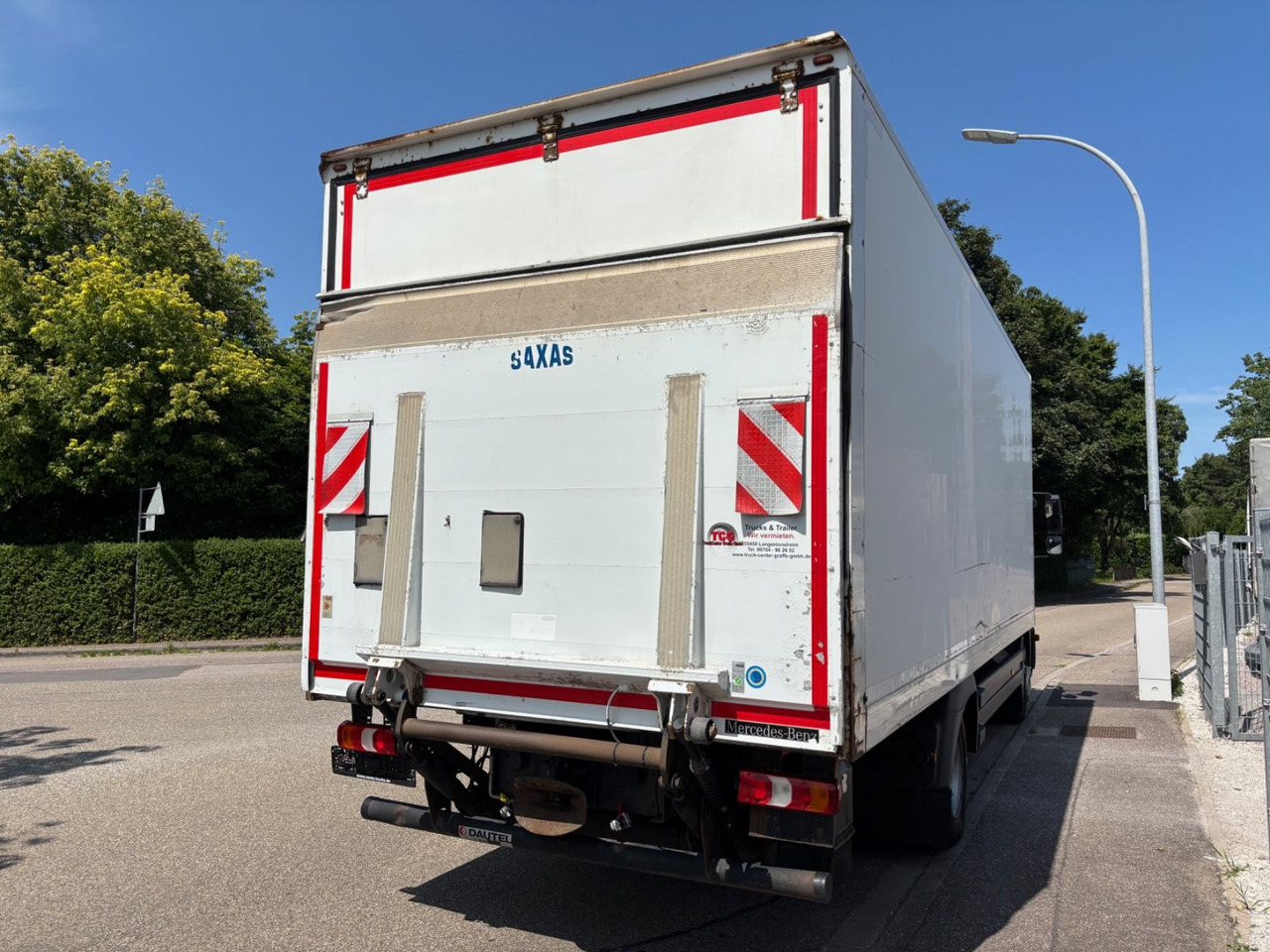 Mercedes-Benz Atego III 1227L, Euro-6 Klima, LBW - 박스 트럭 : 사진 4 Mercedes-Benz Atego III 1227L, Euro-6 Klima, LBW - 박스 트럭 : 사진 4