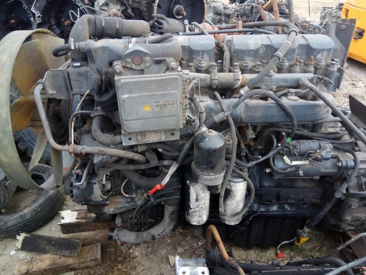 Renault E-TECH 440 Renault MAGNUM - 엔진 트럭 용 : 사진 2 Renault E-TECH 440 Renault MAGNUM - 엔진 트럭 용 : 사진 2