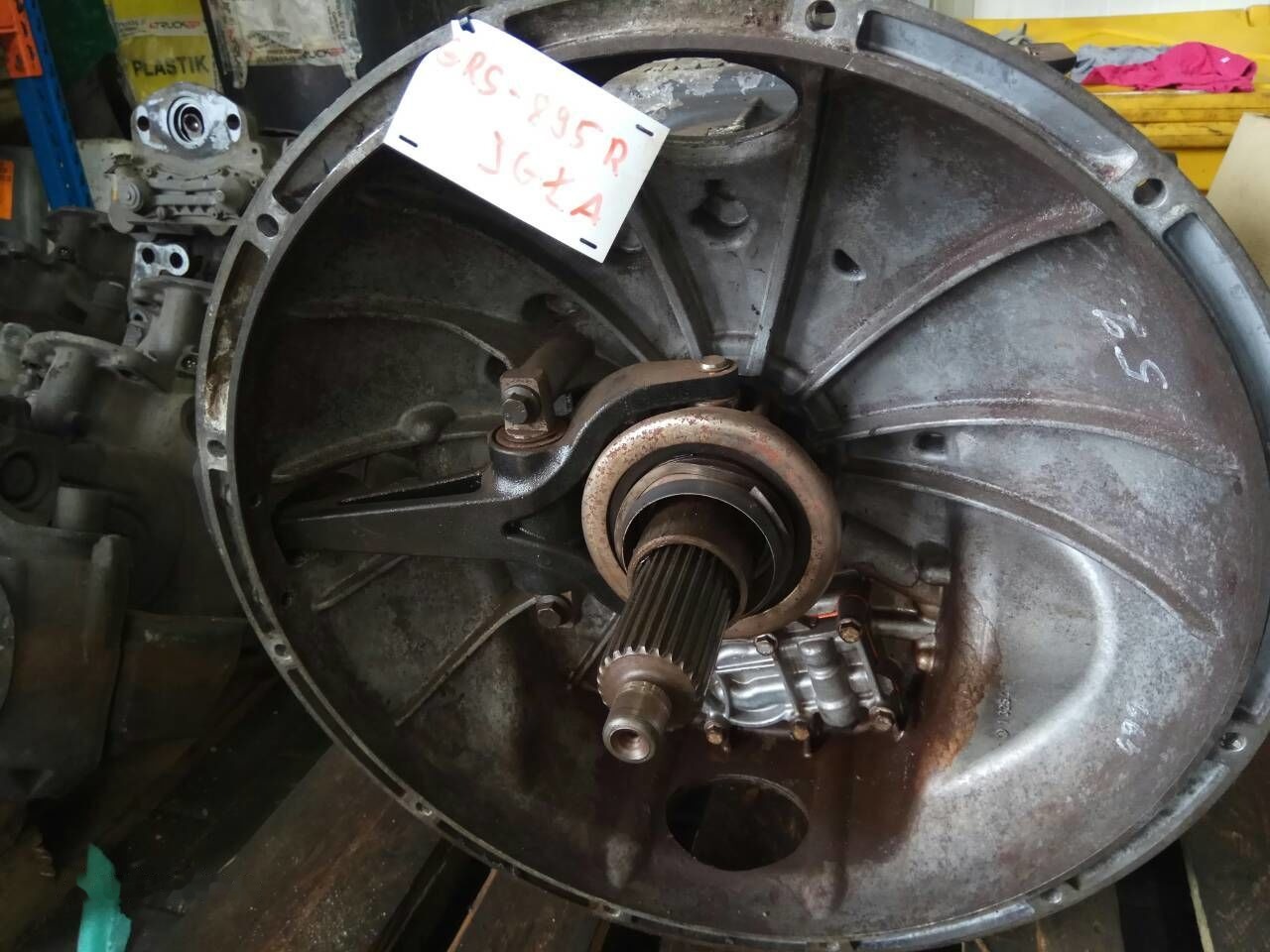 Scania GRS895R Scania R - 기어박스 트럭 용 : 사진 1 Scania GRS895R Scania R - 기어박스 트럭 용 : 사진 1