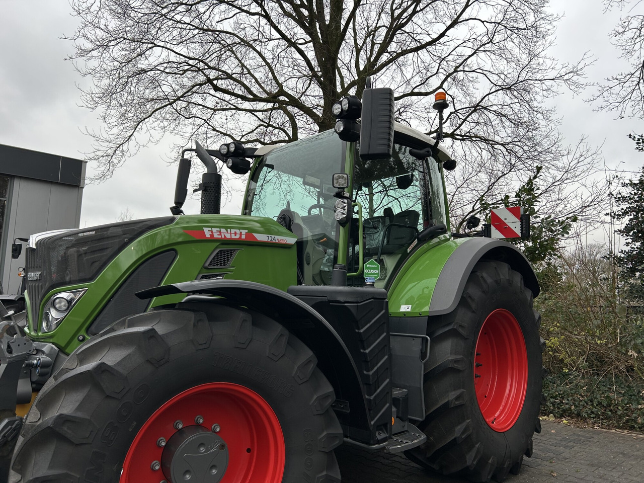 Fendt 724 Vario Gen6 ProfiPlus setting 2 - 장궤형 트랙터 : 사진 5 Fendt 724 Vario Gen6 ProfiPlus setting 2 - 장궤형 트랙터 : 사진 5