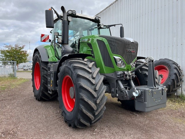 Fendt 826 Vario S4 ProfiPlus - 장궤형 트랙터 : 사진 1 Fendt 826 Vario S4 ProfiPlus - 장궤형 트랙터 : 사진 1