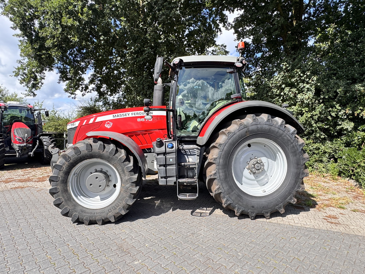 MASSEY FERGUSON 8670 Dyna-VT - 장궤형 트랙터 : 사진 4 MASSEY FERGUSON 8670 Dyna-VT - 장궤형 트랙터 : 사진 4
