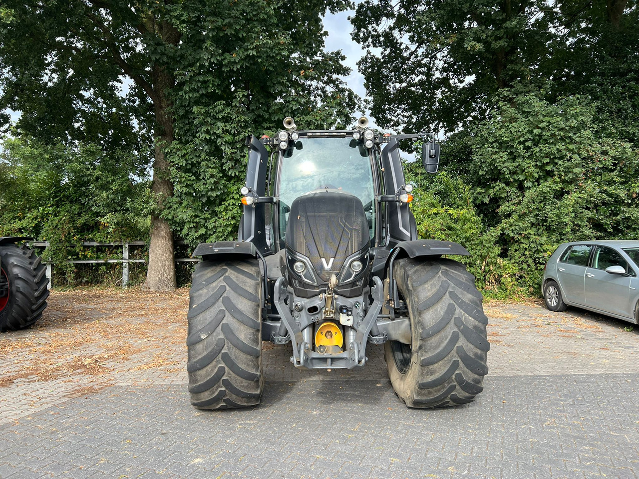 Valtra T174 Versu - 장궤형 트랙터 : 사진 5 Valtra T174 Versu - 장궤형 트랙터 : 사진 5