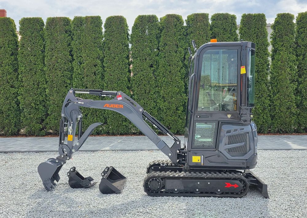 Kubota AUGER NM 18, SILNIK KUBOTA, 3 ŁYŻKI, MINIKOPARKA - 미니 굴삭기 : 사진 5 Kubota AUGER NM 18, SILNIK KUBOTA, 3 ŁYŻKI, MINIKOPARKA - 미니 굴삭기 : 사진 5