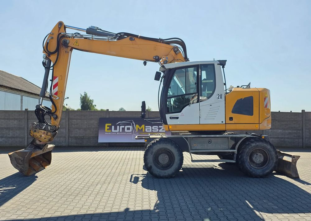 Liebherr A918 COMPACT, 2014 ROK, SW 48 LIKUFIX szybkozłącze - 휠 굴삭기 : 사진 2 Liebherr A918 COMPACT, 2014 ROK, SW 48 LIKUFIX szybkozłącze - 휠 굴삭기 : 사진 2