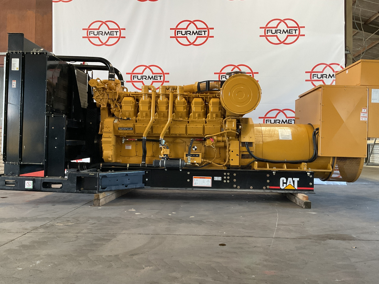 Caterpillar 3512HD, 1275KVA Generatorset. Like brand new. Low standby hours. - 발전기 세트 : 사진 2 Caterpillar 3512HD, 1275KVA Generatorset. Like brand new. Low standby hours. - 발전기 세트 : 사진 2