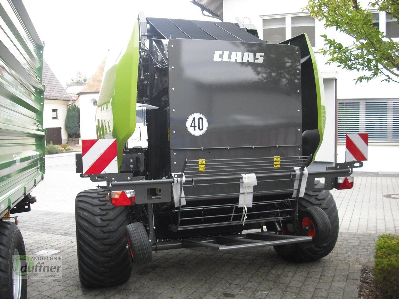 CLAAS Variant 585 RC Pro - 원형 베일러 : 사진 5 CLAAS Variant 585 RC Pro - 원형 베일러 : 사진 5