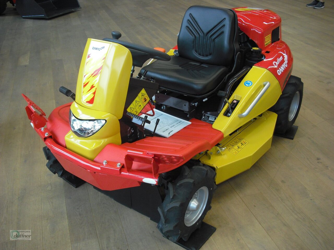 Canycom CMX 227 - 정원 모어 : 사진 1 Canycom CMX 227 - 정원 모어 : 사진 1