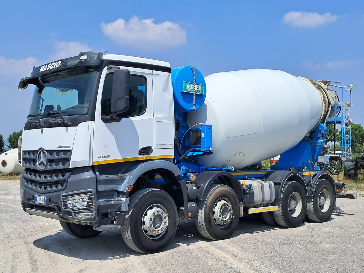MERCEDES AROCS 4142 - 콘크리트 믹서 트럭 : 사진 4 MERCEDES AROCS 4142 - 콘크리트 믹서 트럭 : 사진 4