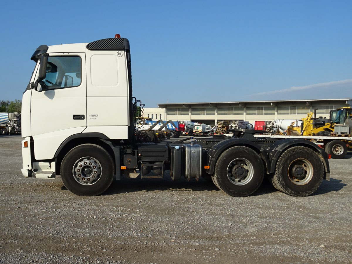 VOLVO FH64T 480 6×4 - 트랙터 유닛 : 사진 2 VOLVO FH64T 480 6×4 - 트랙터 유닛 : 사진 2