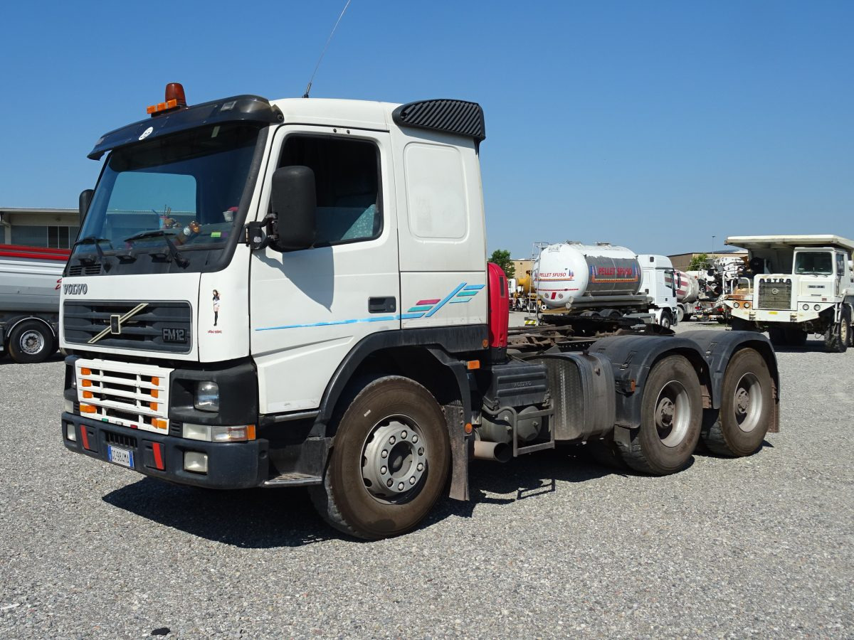 VOLVO FM12 420T 6X4 - 트랙터 유닛 : 사진 1 VOLVO FM12 420T 6X4 - 트랙터 유닛 : 사진 1
