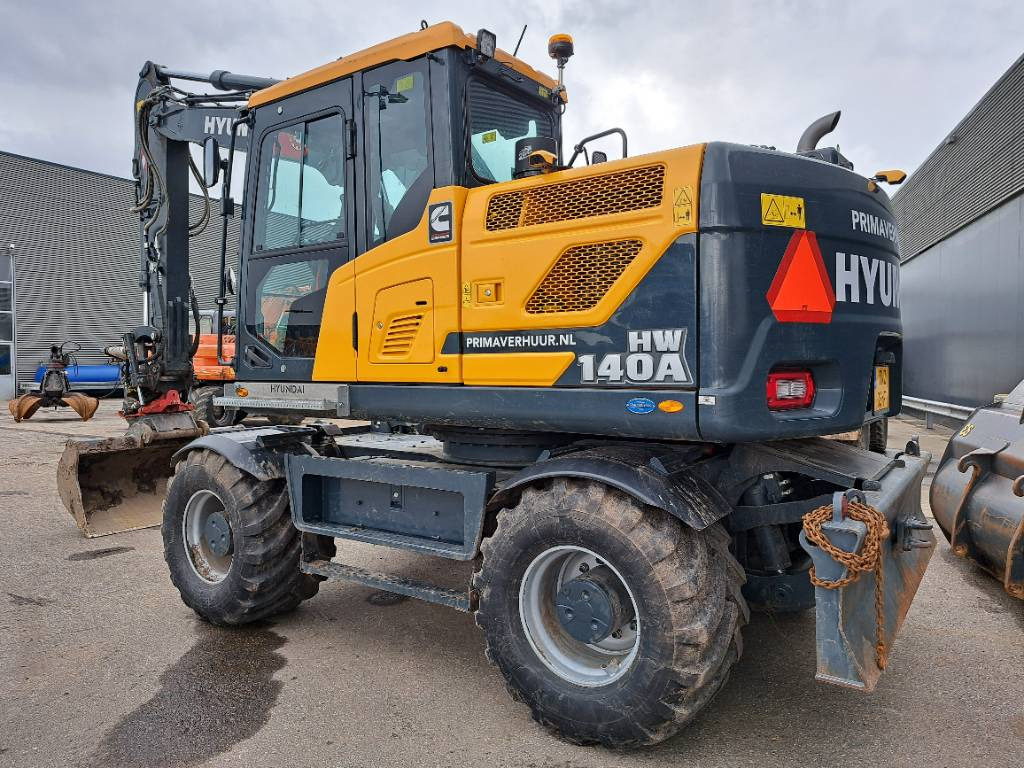 Hyundai HW140A + Tiltrotator - 휠 굴삭기 : 사진 2 Hyundai HW140A + Tiltrotator - 휠 굴삭기 : 사진 2