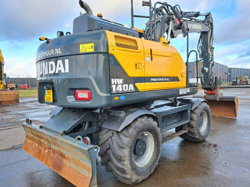 Hyundai HW140A + Tiltrotator - 휠 굴삭기 : 사진 3 Hyundai HW140A + Tiltrotator - 휠 굴삭기 : 사진 3