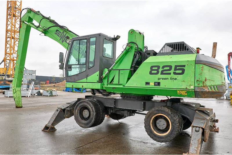 Sennebogen 825M-C - 폐기물/ 산업 처리기 : 사진 1 Sennebogen 825M-C - 폐기물/ 산업 처리기 : 사진 1