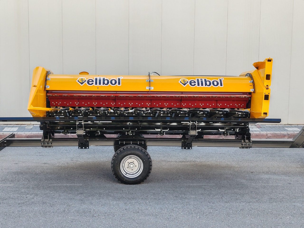 ELİBOL FREESUN 410+ SUNFLOWER HEADER - 아마 수확기 : 사진 1 ELİBOL FREESUN 410+ SUNFLOWER HEADER - 아마 수확기 : 사진 1