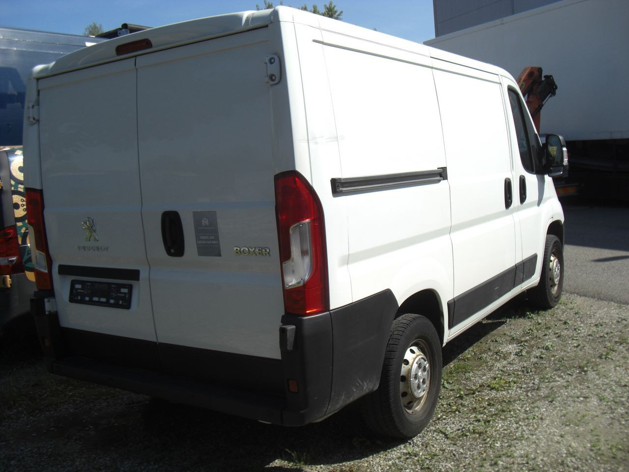 Peugeot BOXER 2,0 KURZ/NIEDRIG - 소형 밴 : 사진 4 Peugeot BOXER 2,0 KURZ/NIEDRIG - 소형 밴 : 사진 4