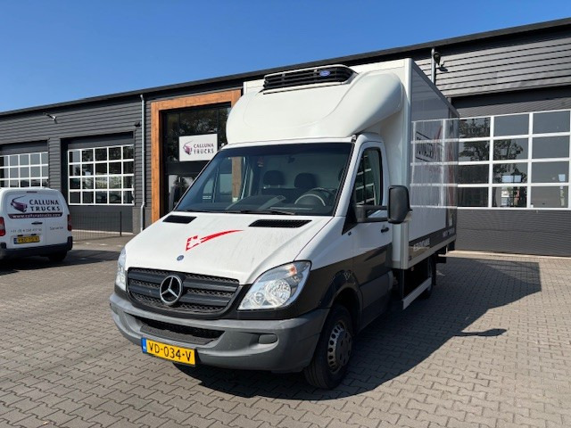 Mercedes Sprinter 419 cdi Frigo hanging meat - 냉동 밴 : 사진 1 Mercedes Sprinter 419 cdi Frigo hanging meat - 냉동 밴 : 사진 1