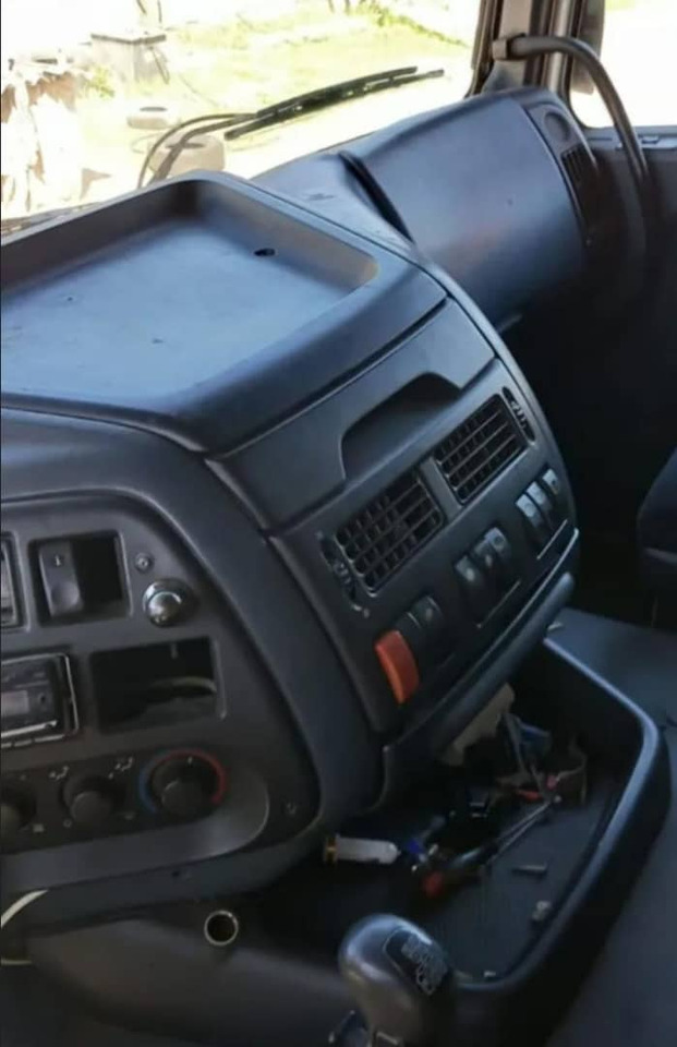 DAF XF 95 - 트랙터 유닛 : 사진 5 DAF XF 95 - 트랙터 유닛 : 사진 5