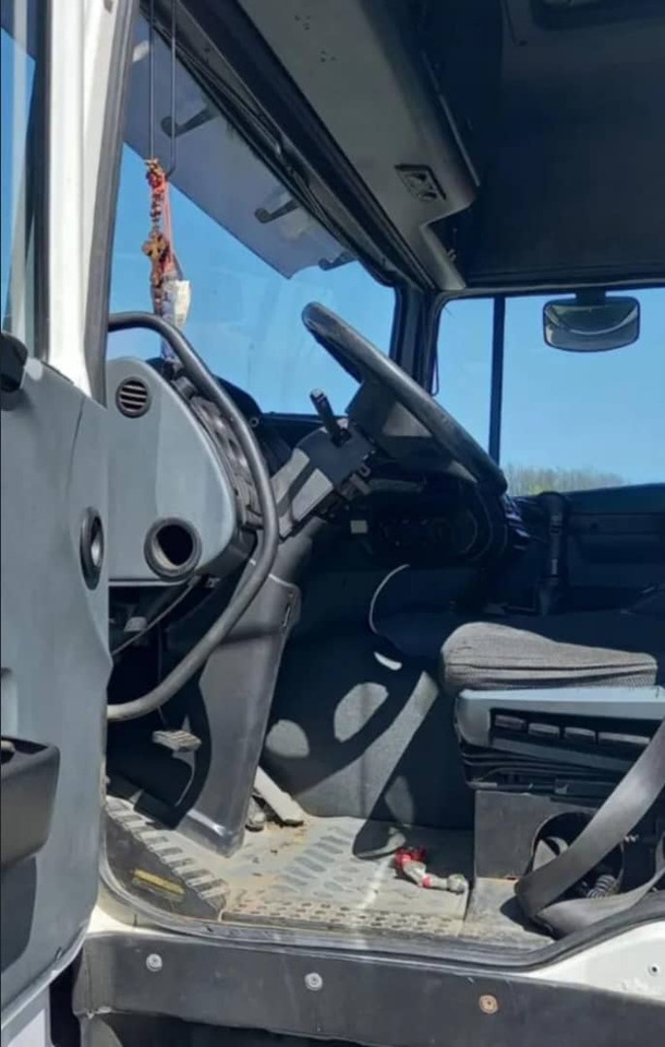 DAF XF 95 - 트랙터 유닛 : 사진 4 DAF XF 95 - 트랙터 유닛 : 사진 4