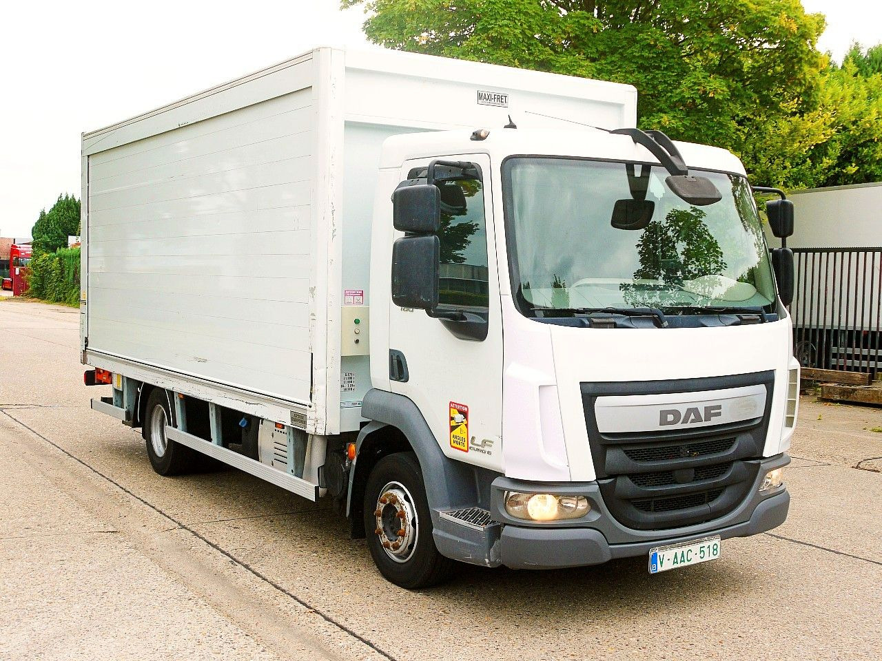 DAF LF 180 12 GETRANKENWAGEN LBW LUFT - 음료 트럭 : 사진 4 DAF LF 180 12 GETRANKENWAGEN LBW LUFT - 음료 트럭 : 사진 4