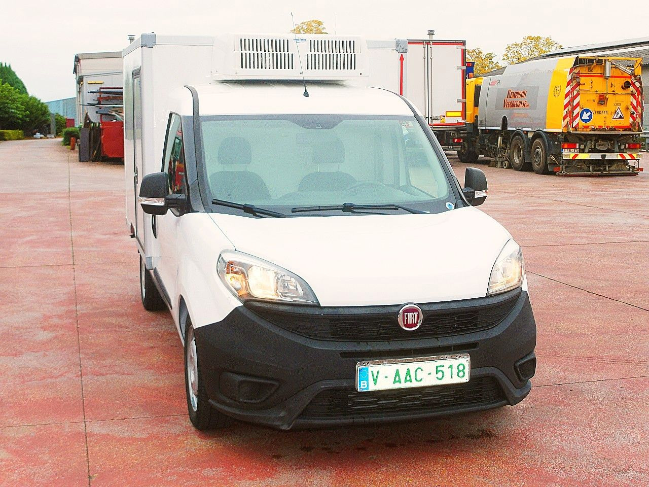 Fiat DOBLO 1.6 MAXI LONG KUHLKOFFER RELEC FROID -20 - 냉동 밴 : 사진 1 Fiat DOBLO 1.6 MAXI LONG KUHLKOFFER RELEC FROID -20 - 냉동 밴 : 사진 1