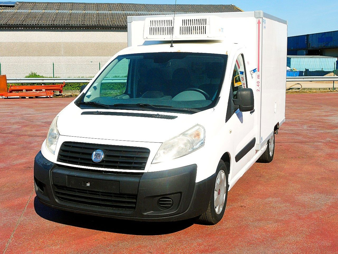 Fiat SCUDO 2.0 KUHKOFFER RELEC FROID TR 22 -20C - 냉동 밴 : 사진 4 Fiat SCUDO 2.0 KUHKOFFER RELEC FROID TR 22 -20C - 냉동 밴 : 사진 4