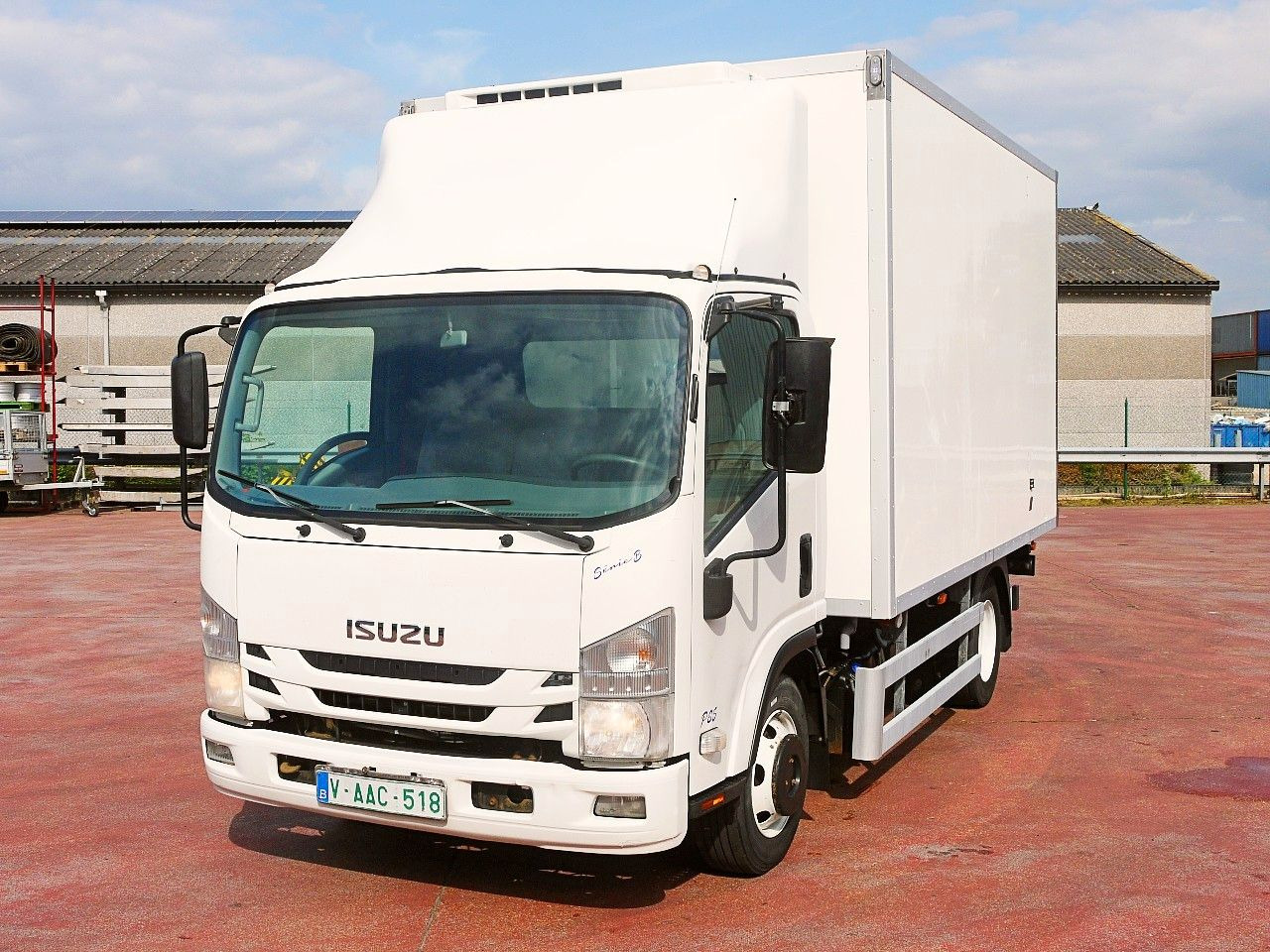 Isuzu N2R 75 KUHLKOFFER THERMOKING V500 MAX €6 - 냉동 밴 : 사진 5 Isuzu N2R 75 KUHLKOFFER THERMOKING V500 MAX €6 - 냉동 밴 : 사진 5