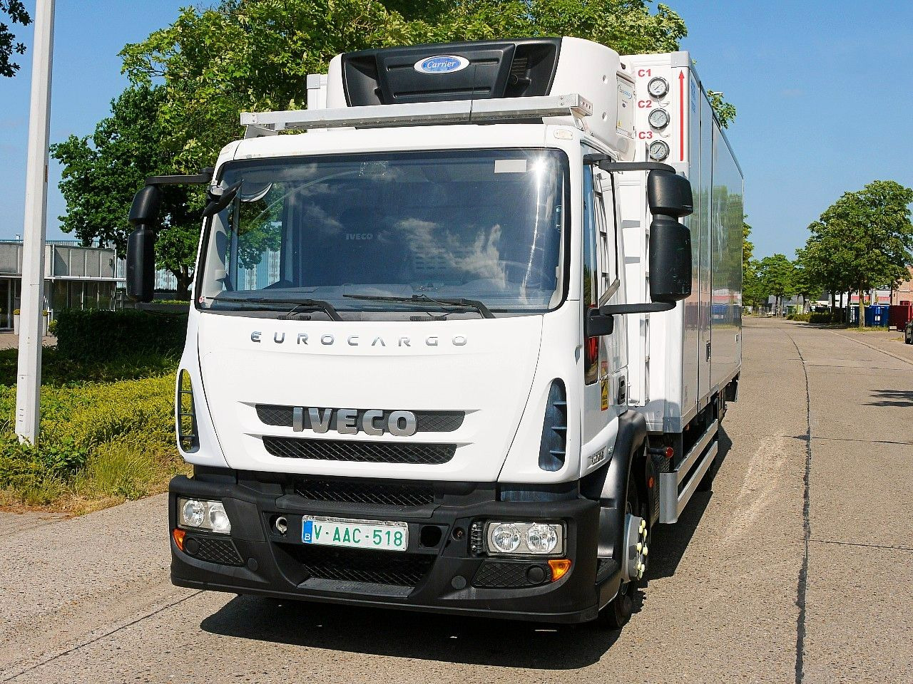 Iveco 140E19 EUROCARGO KUHLKOFFER CARRIER SUPRA 1250MT - 냉동탑차 : 사진 1 Iveco 140E19 EUROCARGO KUHLKOFFER CARRIER SUPRA 1250MT - 냉동탑차 : 사진 1