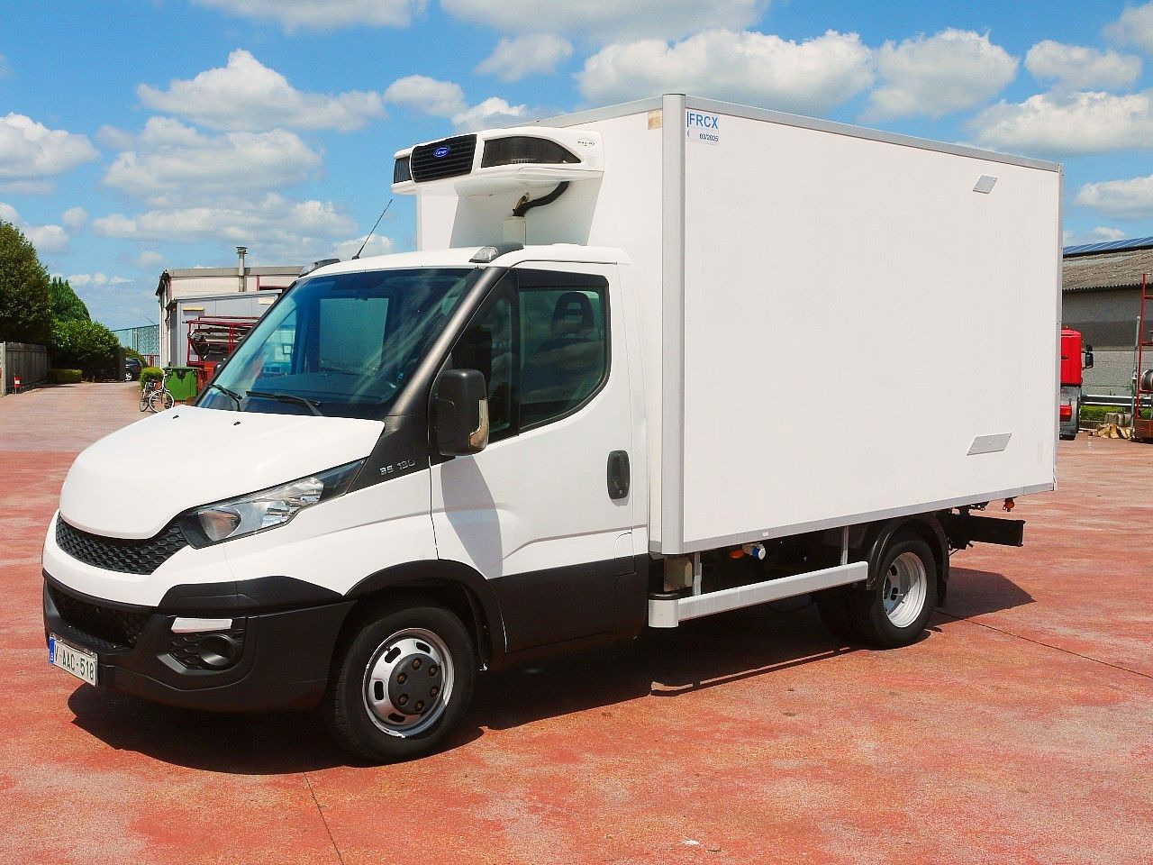 Iveco 35C13 DAILY KUHLKOFFER CARRIER PULSOR 400 AIRCO - 냉동 밴 : 사진 4 Iveco 35C13 DAILY KUHLKOFFER CARRIER PULSOR 400 AIRCO - 냉동 밴 : 사진 4