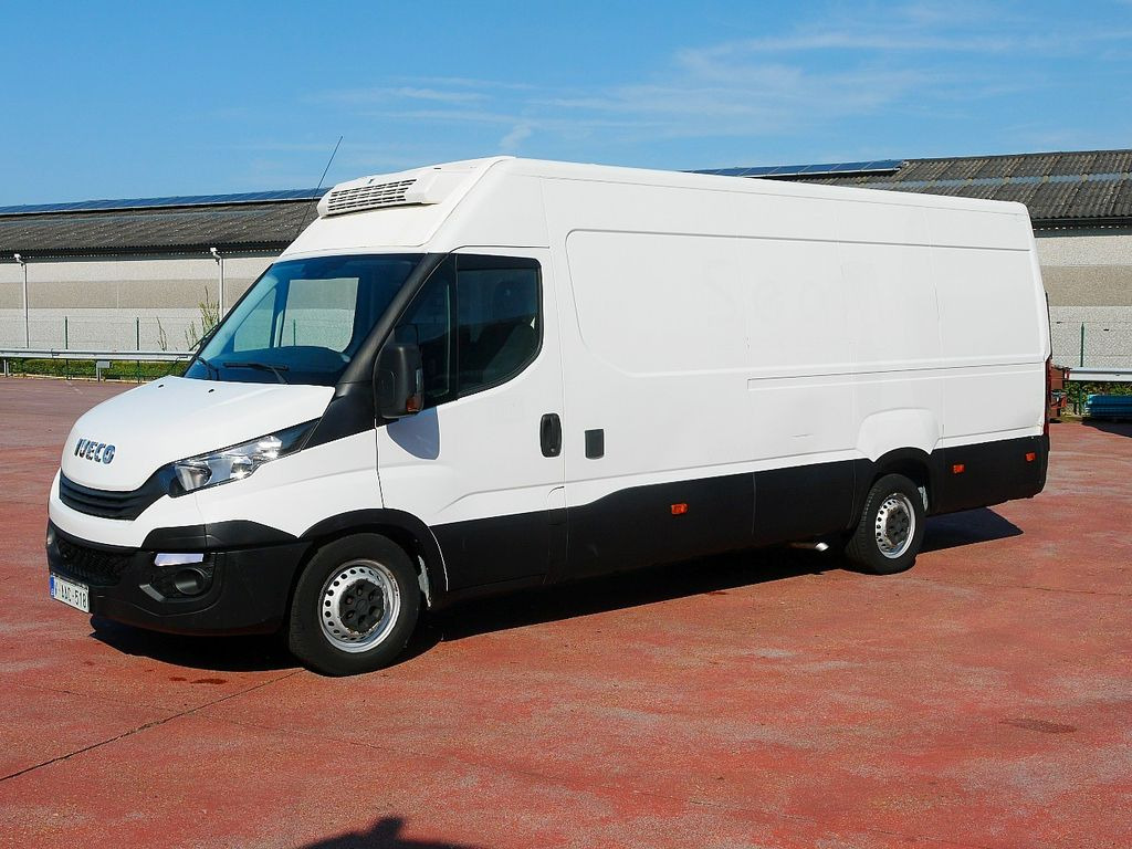 Iveco 35S18 DAILY KUHLKASTENWAGEN THERMOKING V300 MT - 냉동 밴 : 사진 4 Iveco 35S18 DAILY KUHLKASTENWAGEN THERMOKING V300 MT - 냉동 밴 : 사진 4