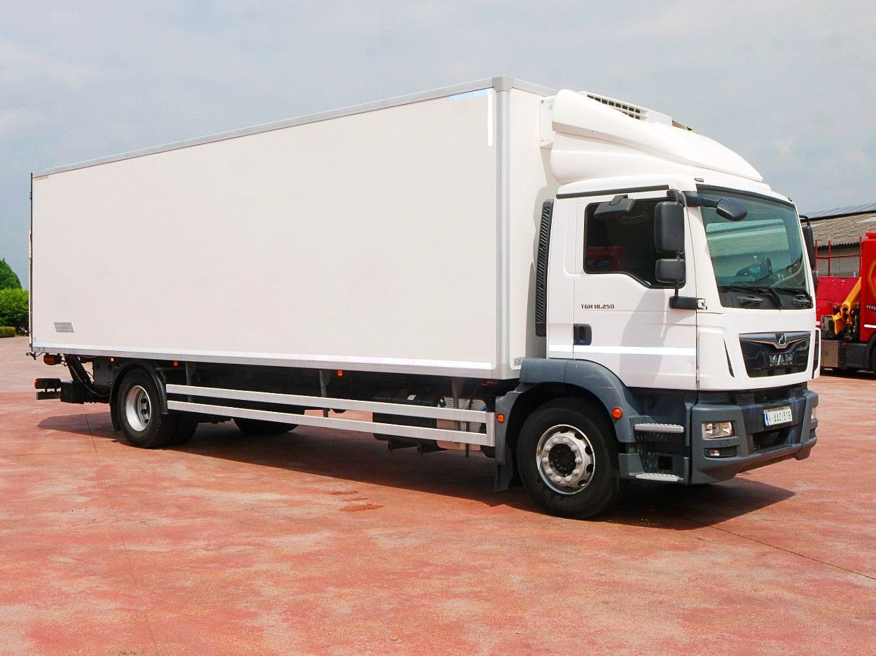 MAN TGM 18.250 KUHLKOFFER THERMOKING V800 MT A/C - 냉동탑차 : 사진 3 MAN TGM 18.250 KUHLKOFFER THERMOKING V800 MT A/C - 냉동탑차 : 사진 3