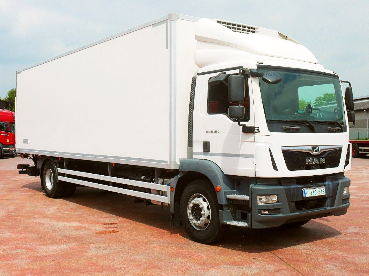 MAN TGM 18.250 KUHLKOFFER THERMOKING V800 MT A/C - 냉동탑차 : 사진 2 MAN TGM 18.250 KUHLKOFFER THERMOKING V800 MT A/C - 냉동탑차 : 사진 2