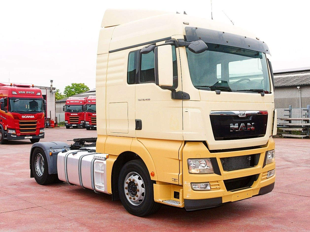 MAN TGX 18.400 TOP ZUSTAND 1e hand A/C - 트랙터 유닛 : 사진 2 MAN TGX 18.400 TOP ZUSTAND 1e hand A/C - 트랙터 유닛 : 사진 2