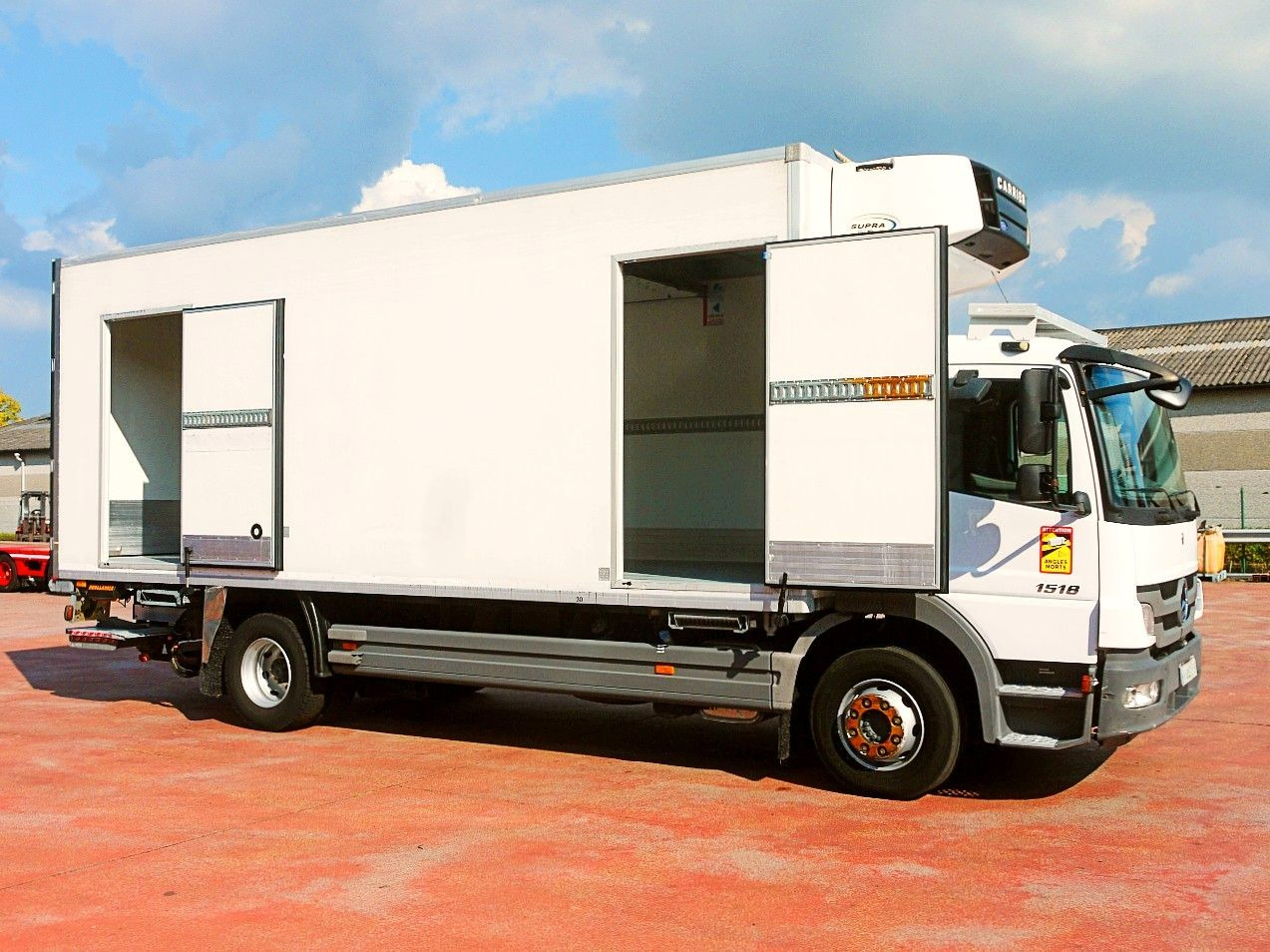 Mercedes-Benz 1518 ATEGO KUHLKOFER CARRIER SUPRA 850 Mult LUFT - 냉동탑차 : 사진 3 Mercedes-Benz 1518 ATEGO KUHLKOFER CARRIER SUPRA 850 Mult LUFT - 냉동탑차 : 사진 3