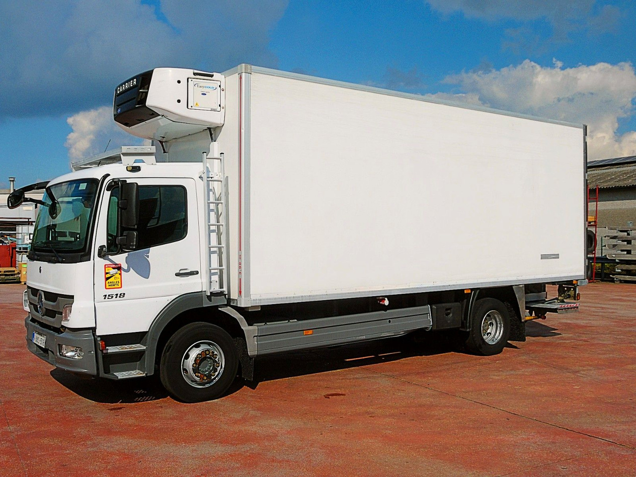 Mercedes-Benz 1518 ATEGO KUHLKOFER CARRIER SUPRA 850 Mult LUFT - 냉동탑차 : 사진 4 Mercedes-Benz 1518 ATEGO KUHLKOFER CARRIER SUPRA 850 Mult LUFT - 냉동탑차 : 사진 4