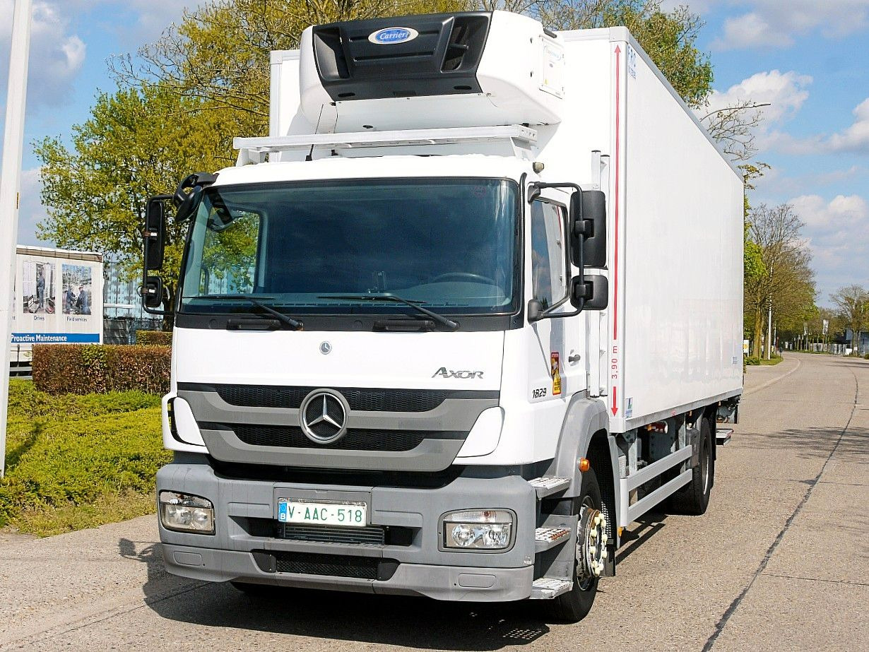 Mercedes-Benz 1829 AXOR FLEISHBAHNEN KUHKOFFER CARRIER SUPRA - 냉동탑차, 크레인 트럭 : 사진 1 Mercedes-Benz 1829 AXOR FLEISHBAHNEN KUHKOFFER CARRIER SUPRA - 냉동탑차, 크레인 트럭 : 사진 1