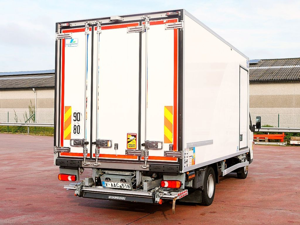 Mitsubishi FUSO CANTER KUHLKOFFER CARRIER SUPRA 750 MULTI - 냉동 밴 : 사진 5 Mitsubishi FUSO CANTER KUHLKOFFER CARRIER SUPRA 750 MULTI - 냉동 밴 : 사진 5