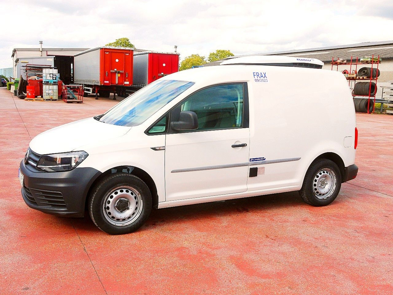 Volkswagen CADDY 2.0 KONVEKTA -2c A/C €6 - 냉동 밴 : 사진 4 Volkswagen CADDY 2.0 KONVEKTA -2c A/C €6 - 냉동 밴 : 사진 4