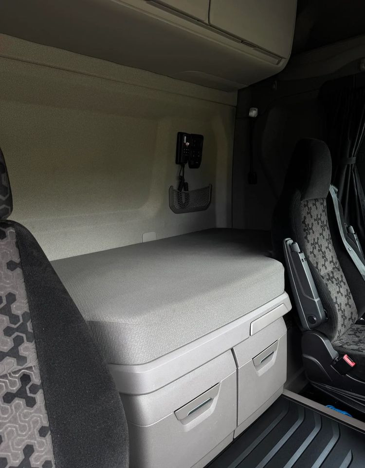 Scania R450 - 트랙터 유닛 : 사진 4 Scania R450 - 트랙터 유닛 : 사진 4