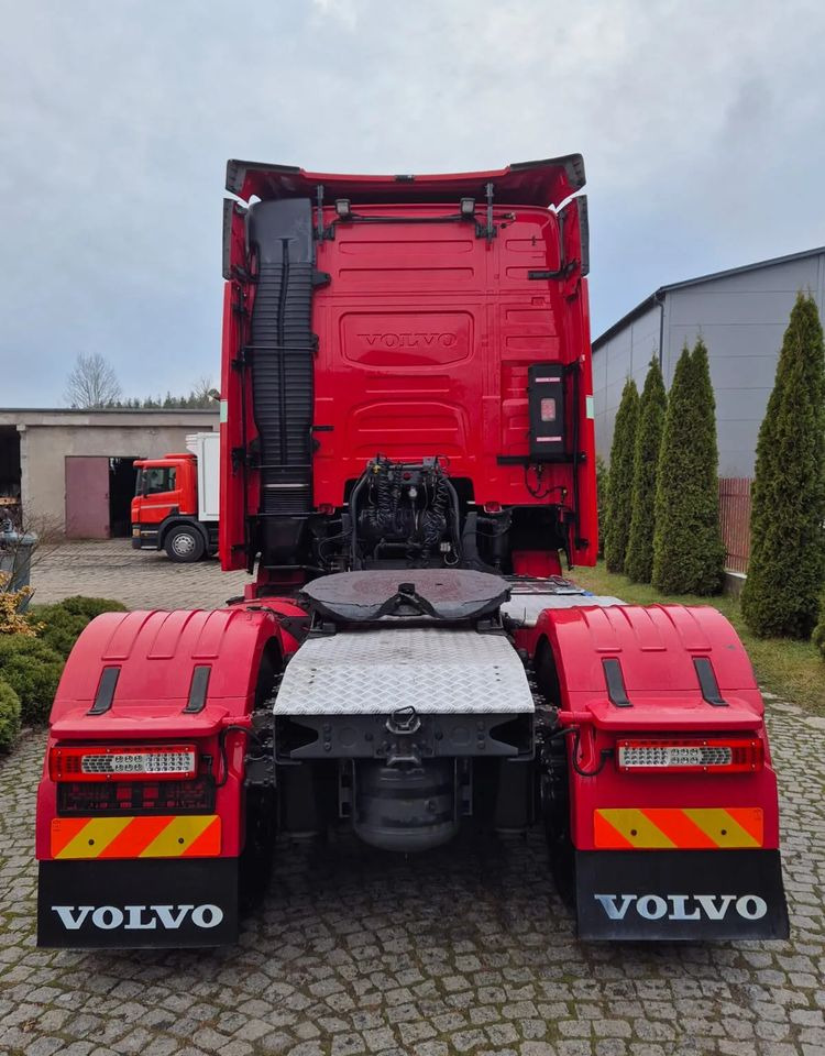 Volvo FH GLOBETROTTER - 트랙터 유닛 : 사진 5 Volvo FH GLOBETROTTER - 트랙터 유닛 : 사진 5