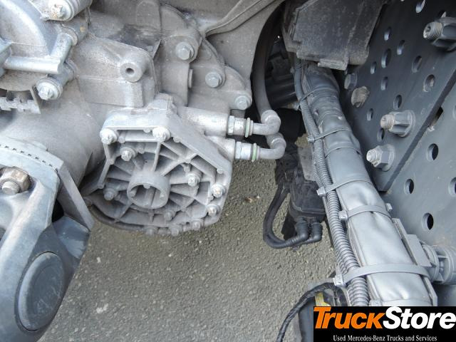 Mercedes-Benz Actros 1843 LS - 트랙터 유닛 : 사진 2 Mercedes-Benz Actros 1843 LS - 트랙터 유닛 : 사진 2