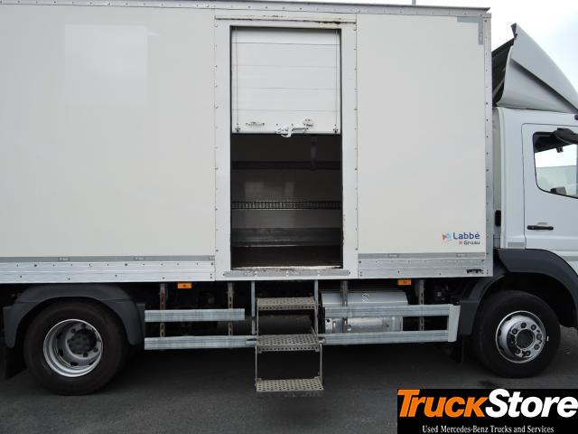 Mercedes-Benz Atego 1218 L - 박스 트럭 : 사진 2 Mercedes-Benz Atego 1218 L - 박스 트럭 : 사진 2