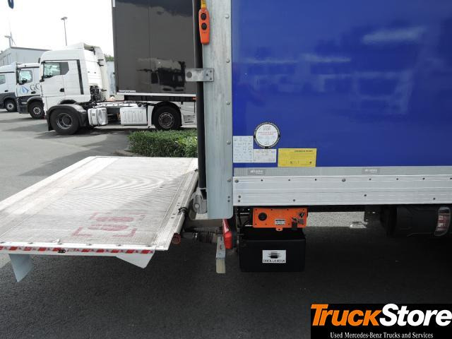 Mercedes-Benz Atego 1218 L - 박스 트럭 : 사진 2 Mercedes-Benz Atego 1218 L - 박스 트럭 : 사진 2