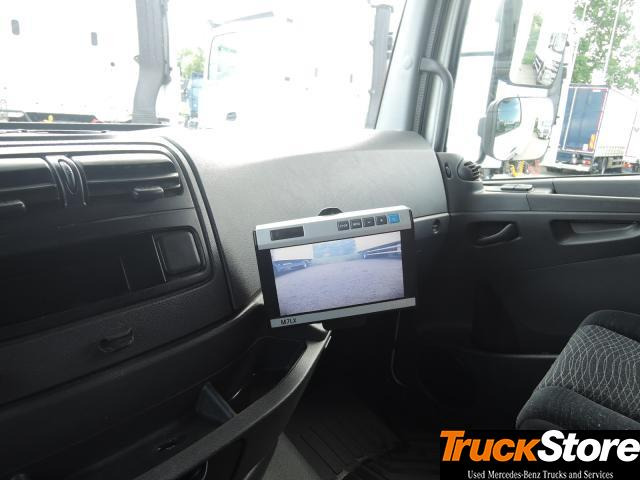 Mercedes-Benz Atego 916 L - 박스 트럭 : 사진 2 Mercedes-Benz Atego 916 L - 박스 트럭 : 사진 2