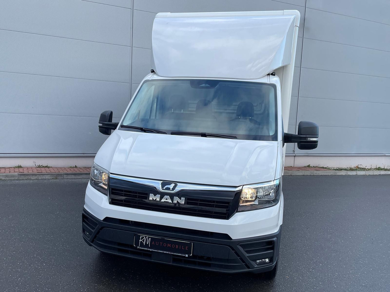 MAN TGE 3.160 Fahrgestell Einzelkabine Koffer NAVI - 박스 밴 : 사진 4 MAN TGE 3.160 Fahrgestell Einzelkabine Koffer NAVI - 박스 밴 : 사진 4