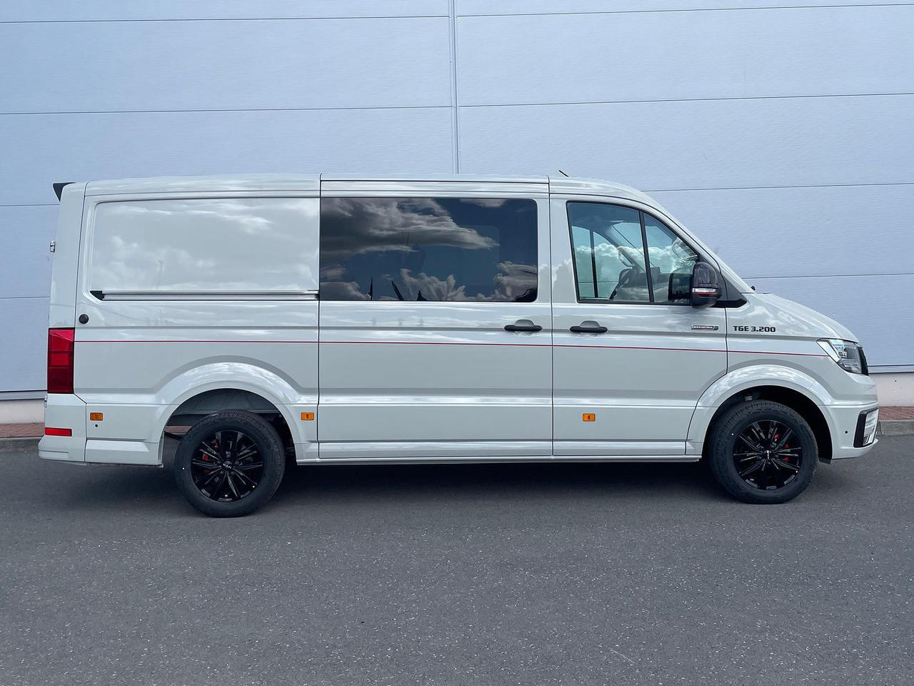 MAN TGE 3.200 L3H2 MIXTO 4x4 Individual S ACC STHZ - 차량 : 사진 5 MAN TGE 3.200 L3H2 MIXTO 4x4 Individual S ACC STHZ - 차량 : 사진 5