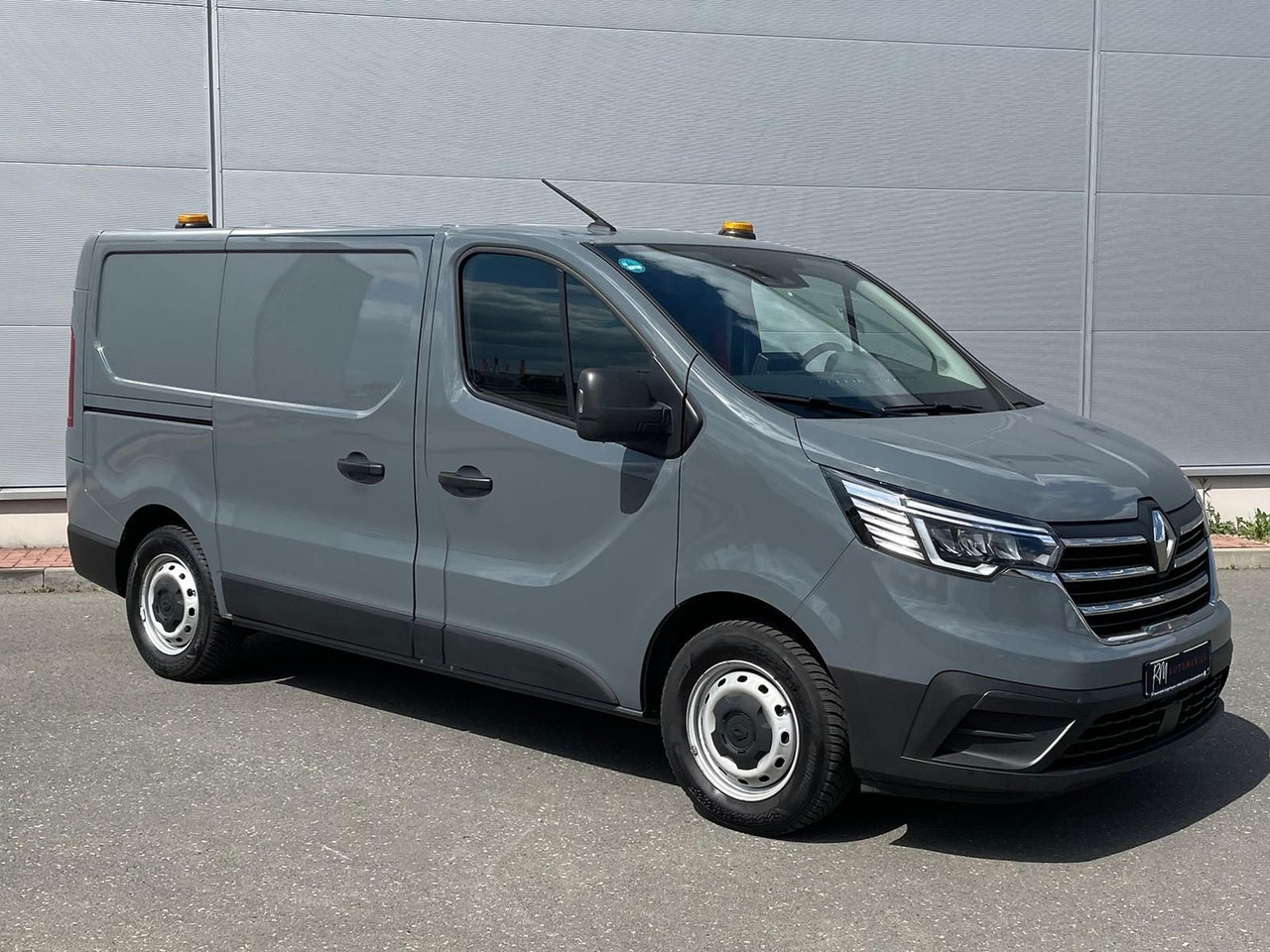 Renault Trafic Kasten RED EDITION L1H1 AHK LED DAB MFL - 패널 밴 : 사진 2 Renault Trafic Kasten RED EDITION L1H1 AHK LED DAB MFL - 패널 밴 : 사진 2