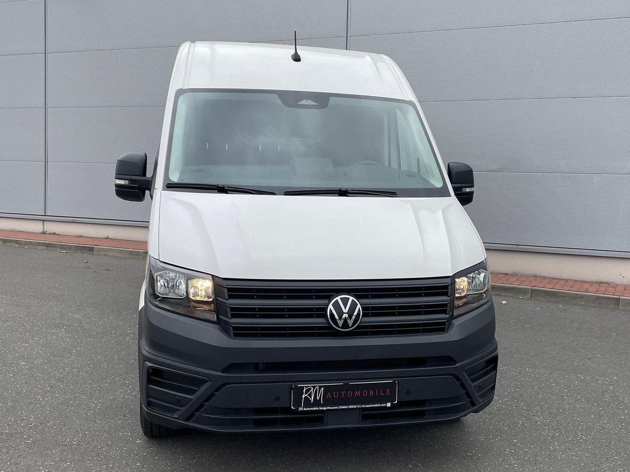 Volkswagen Crafter Kasten 35 L3H3 Autom. NAVI DAB PDC TEMP - 패널 밴 : 사진 3 Volkswagen Crafter Kasten 35 L3H3 Autom. NAVI DAB PDC TEMP - 패널 밴 : 사진 3